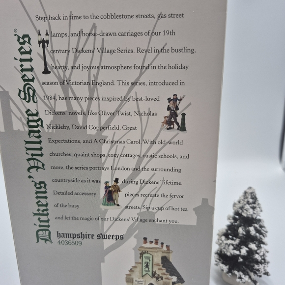 Department 56 Dickens Village Series. Hampshire Sweeps. - Picture 8 of 9